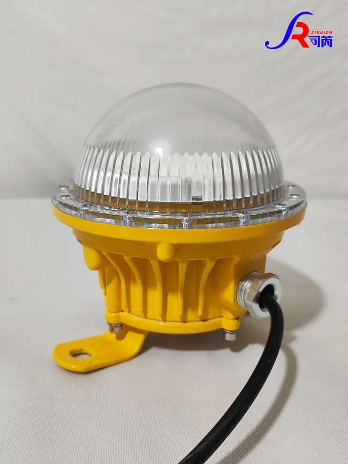 BFC8183固態免維護LED防爆燈 工業照明的高效安全之選